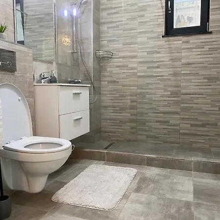 Apartamento Ela's *